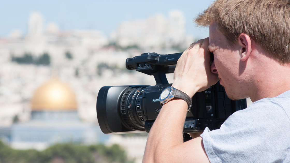 Jessie Hester Filming in Israel