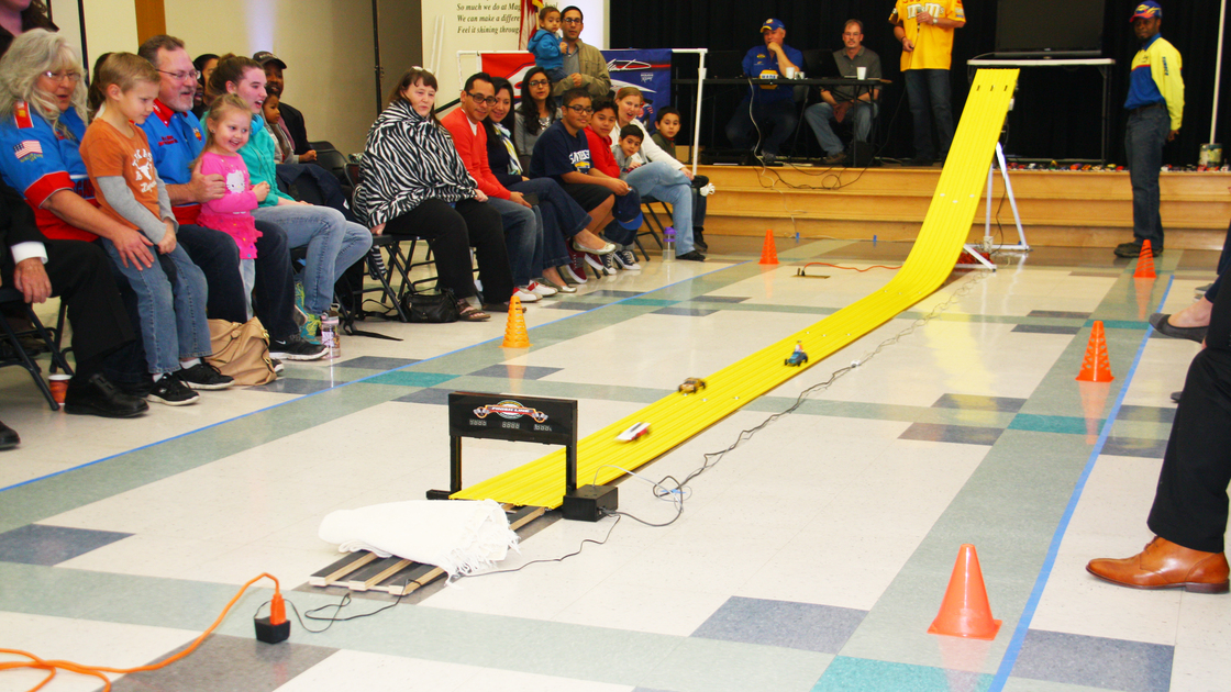 Philadelphia Church of God congregations in California combine for annual pine car derby
